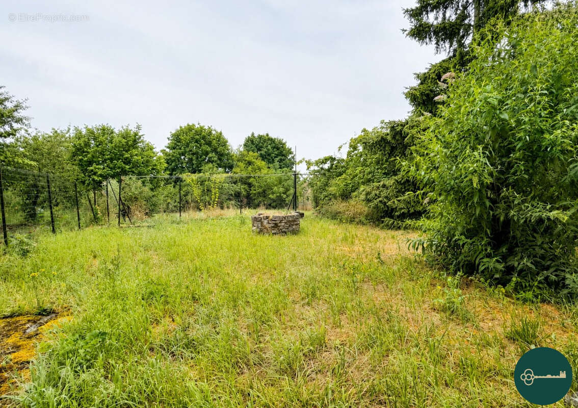 Immeuble Colombey-les-Belles 307 m2 - photo 9