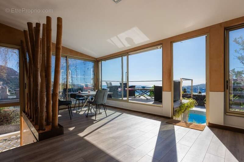 Appartement à VILLEFRANCHE-SUR-MER