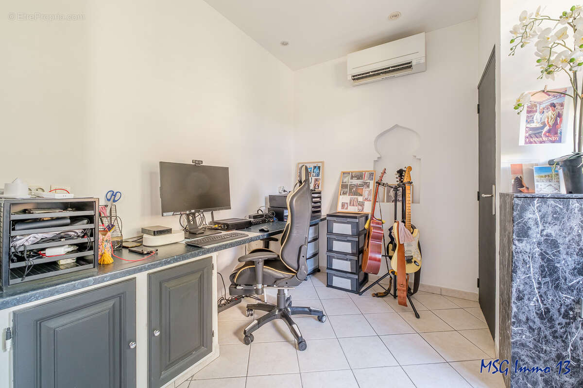 Maison à MARSEILLE-13E