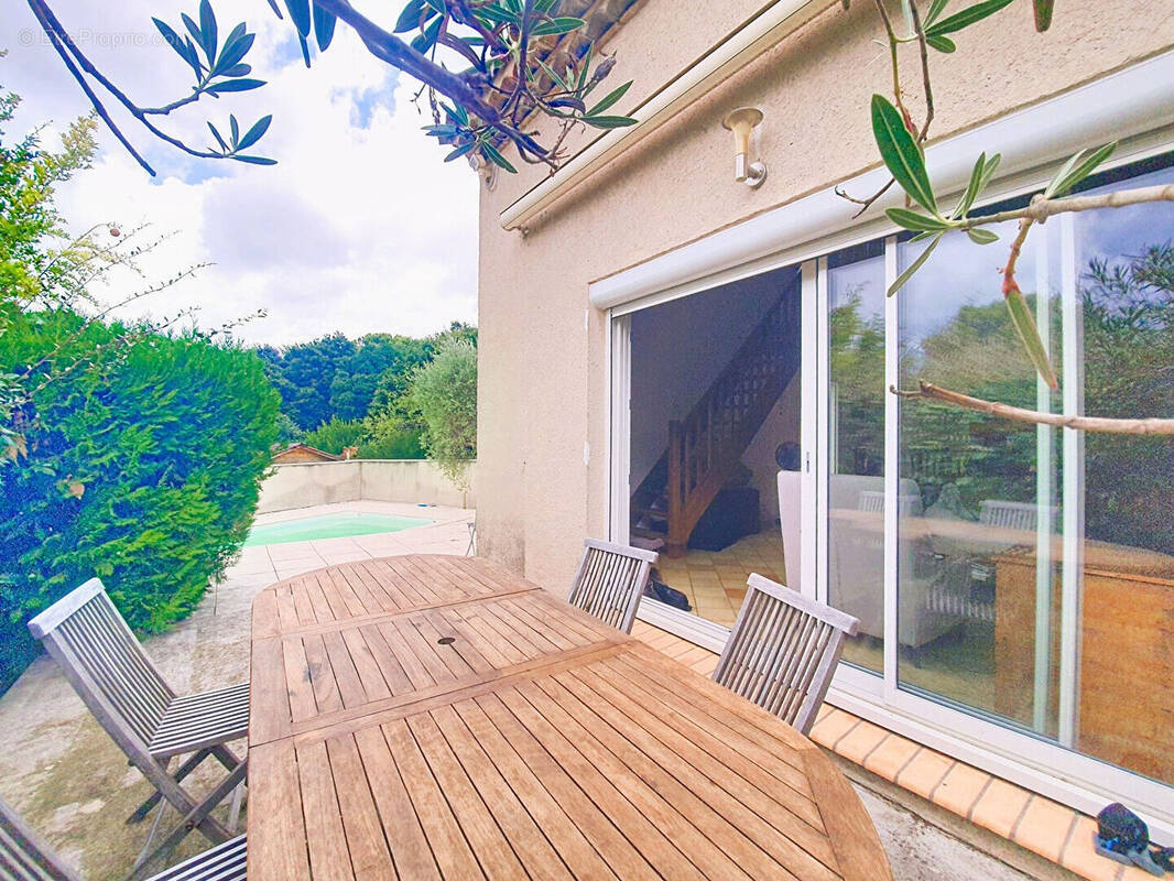 Maison à VILLENEUVE-LES-AVIGNON