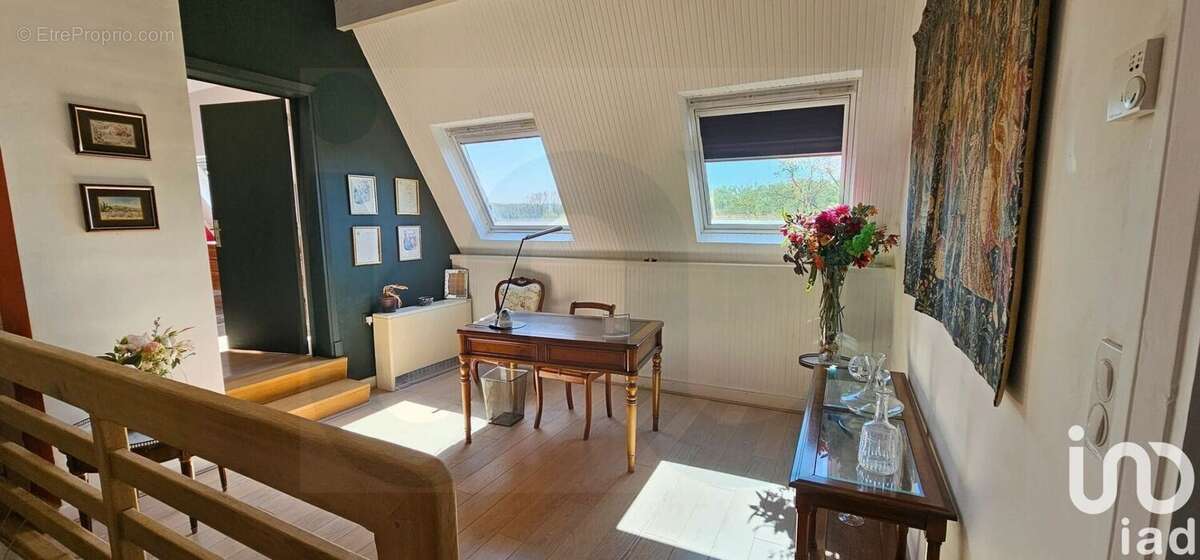 Photo 8 - Maison à VILLERS-COTTERETS