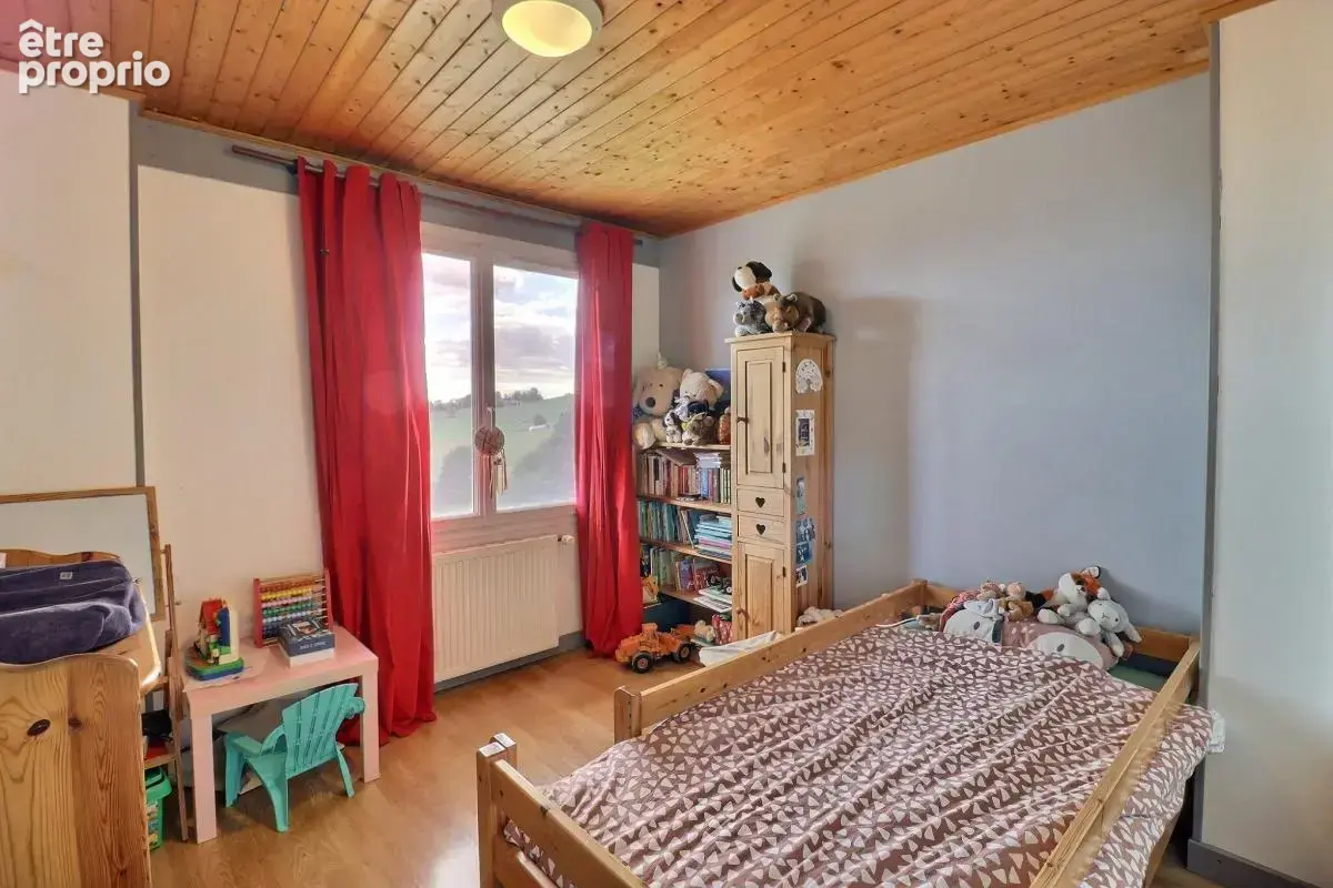 Ensemble immobilier avec 7 logements, bar et salle de réception (73240) - photo 21