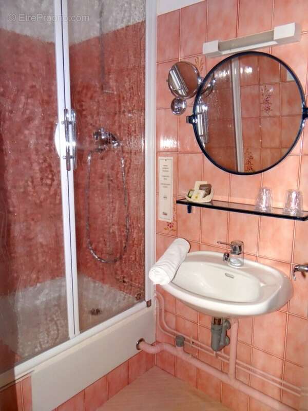 Dpt Allier (03), à vendre ESTIVAREILLES Hôtel - Restaurant -Bar ( licence 4 ) 10 minutes de Montluçon - photo 32