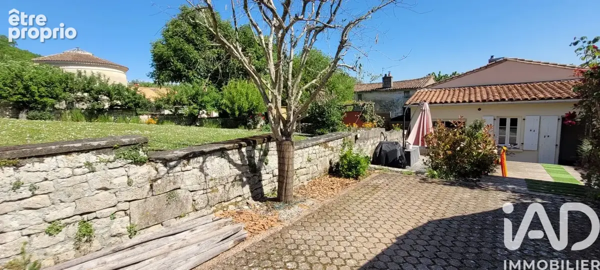 Photo 1 - Maison à SAINT-GELAIS