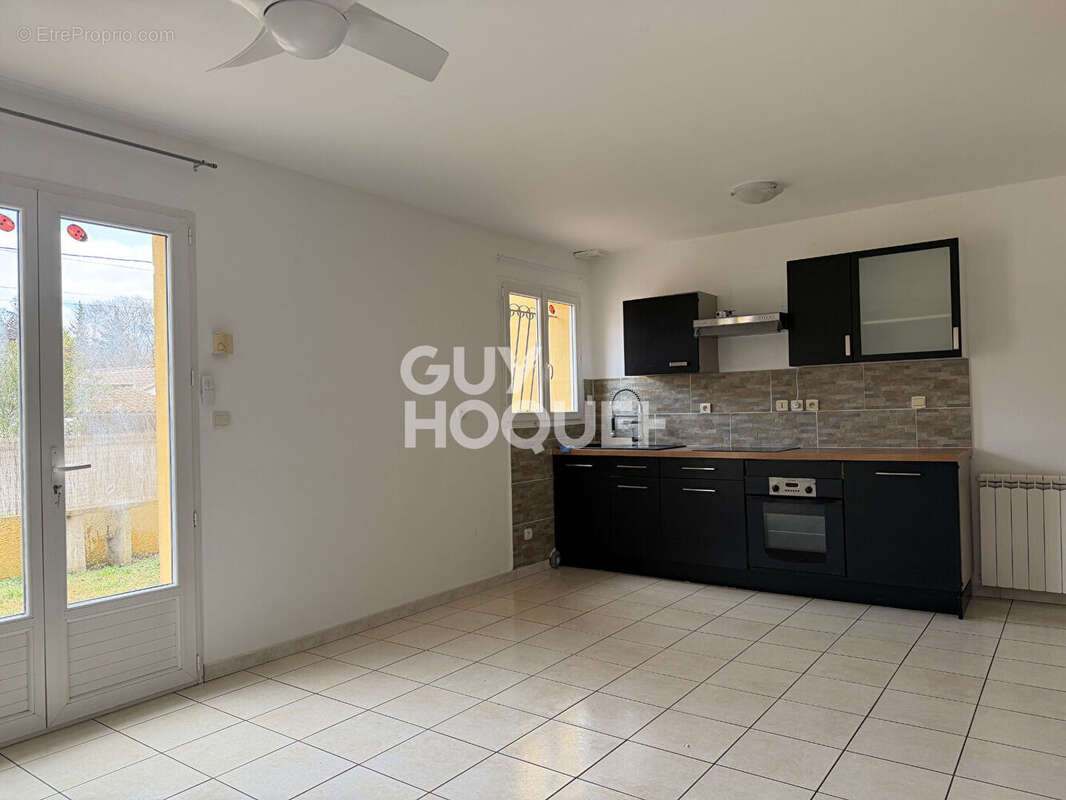 Maison à L'ISLE-SUR-LA-SORGUE