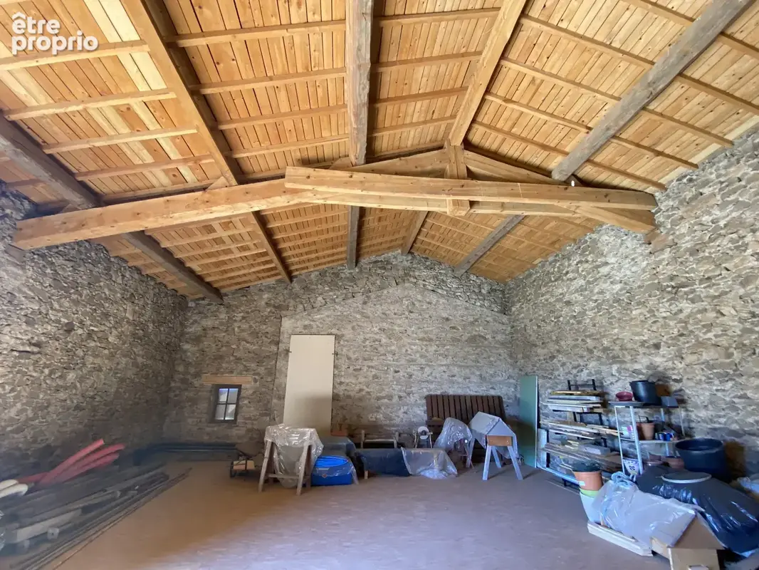 Jolie demeure, ancienne ferme réhabilitée sur 2255m2 - photo 26