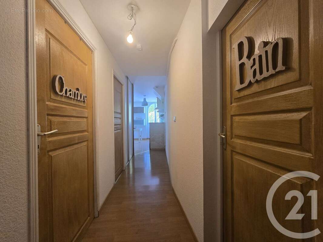 Appartement à CARBONNE