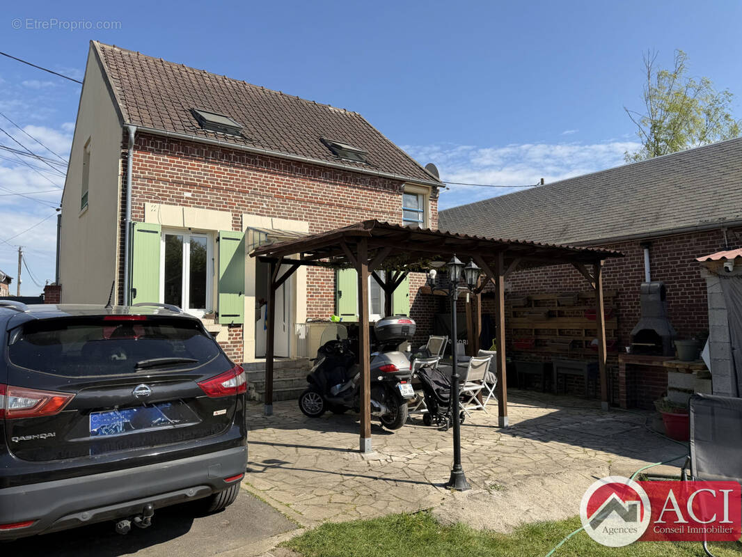 Maison à BORNEL