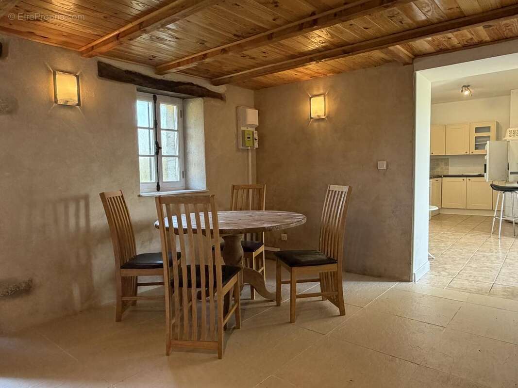 Maison à PLOUGONVEN