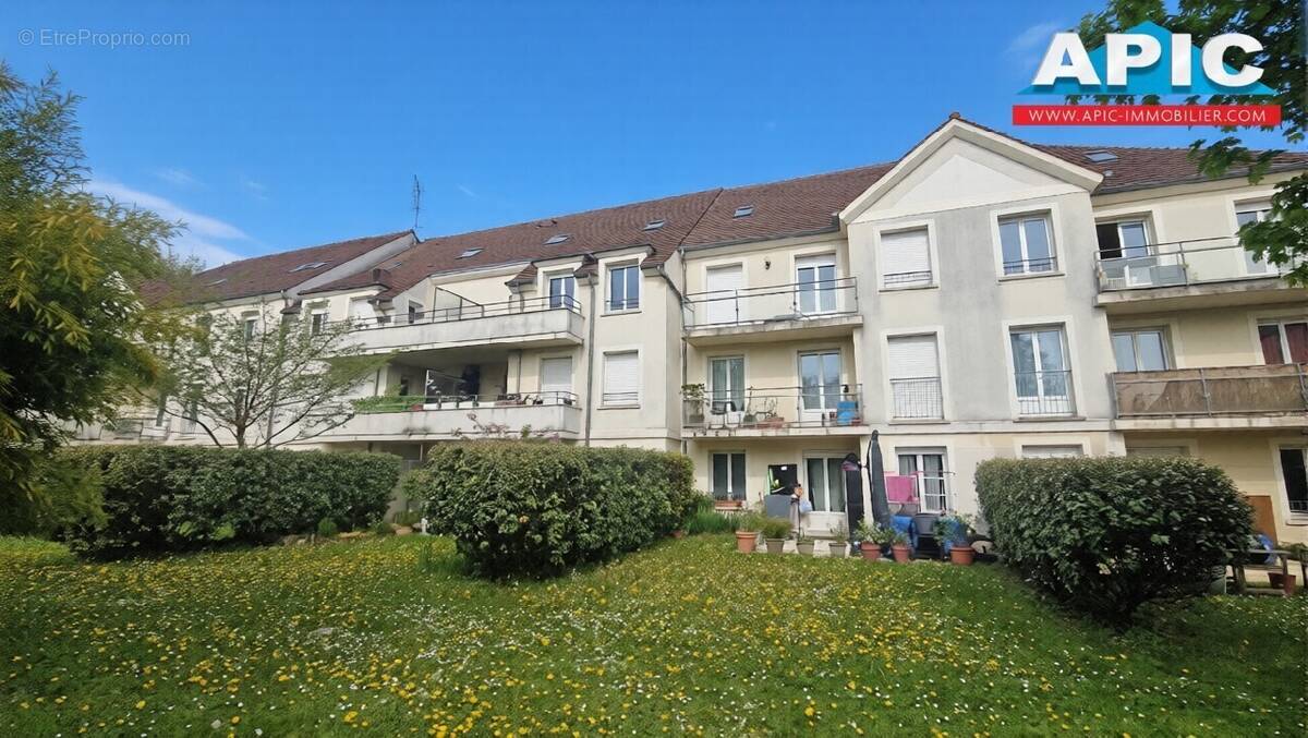 Appartement à GROSLAY