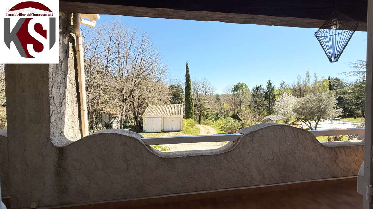 Maison à SAINT-MAXIMIN-LA-SAINTE-BAUME