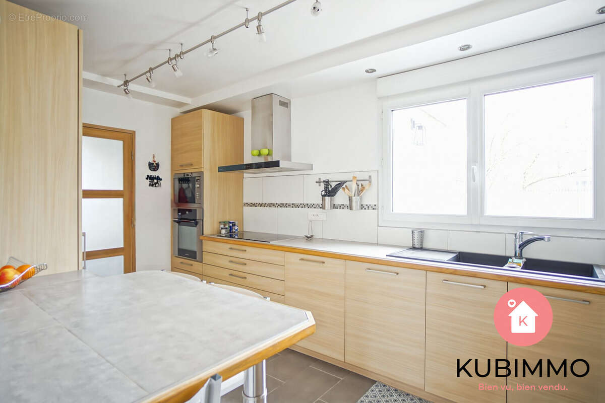 Maison à LAGNY-SUR-MARNE