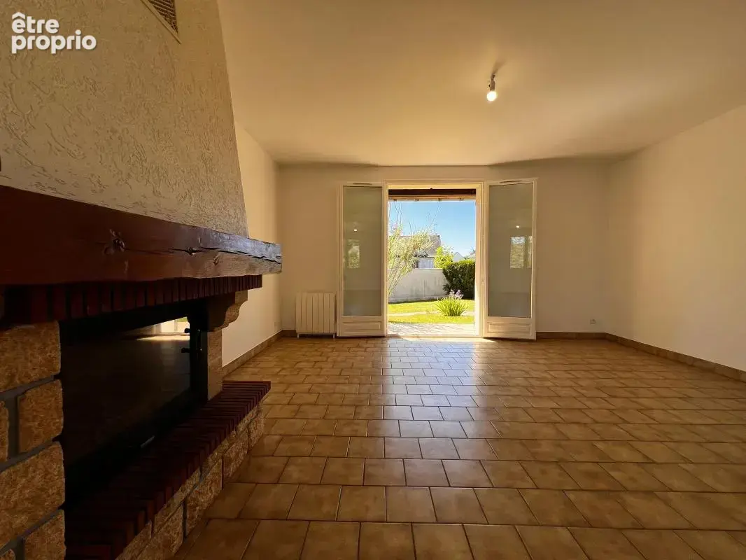  Pavillon familial de 121 m² sur sous-sol complet - Centre Patay  - photo 5