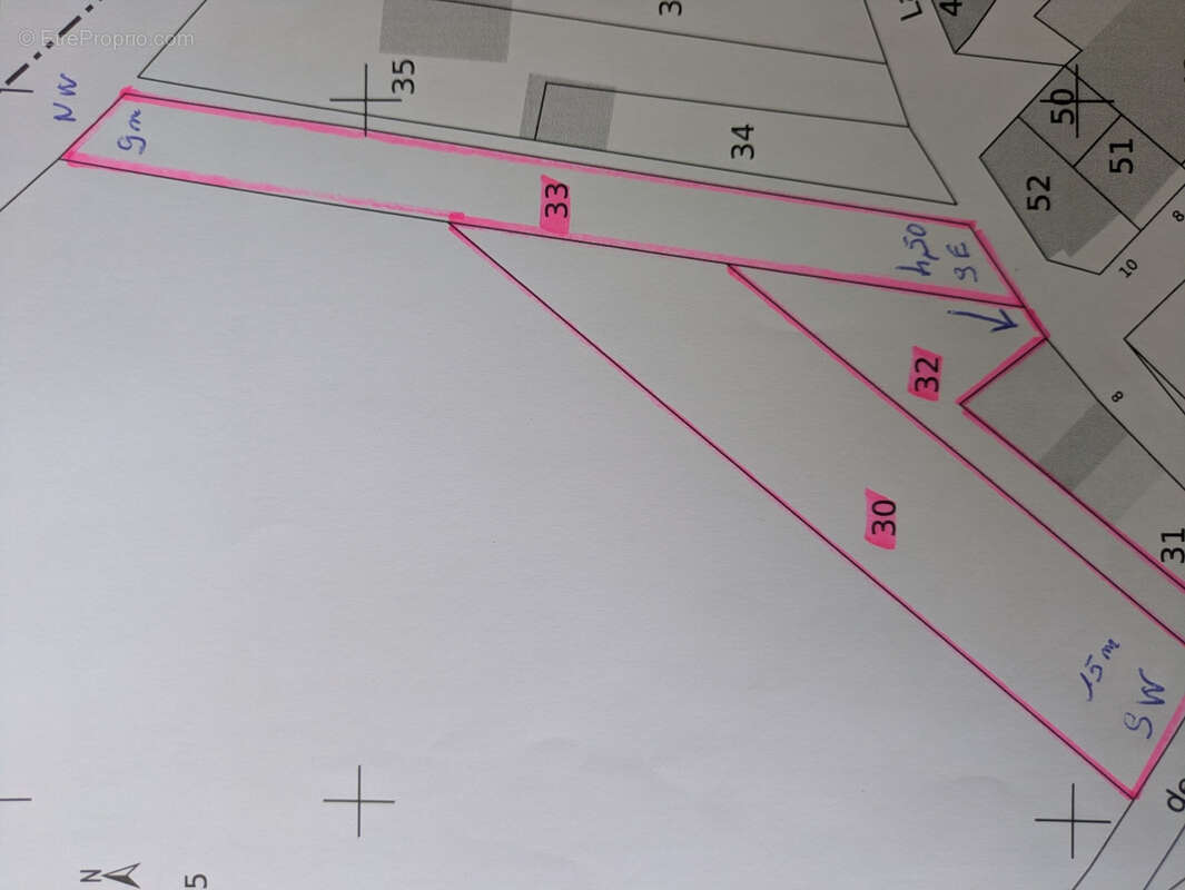 Terrain constructible de 1 793 m2   plat, non viabilisé - photo 15
