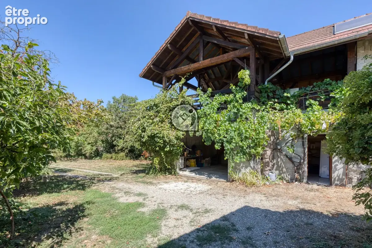 Le versoud   maison t6 avec grange - photo 16