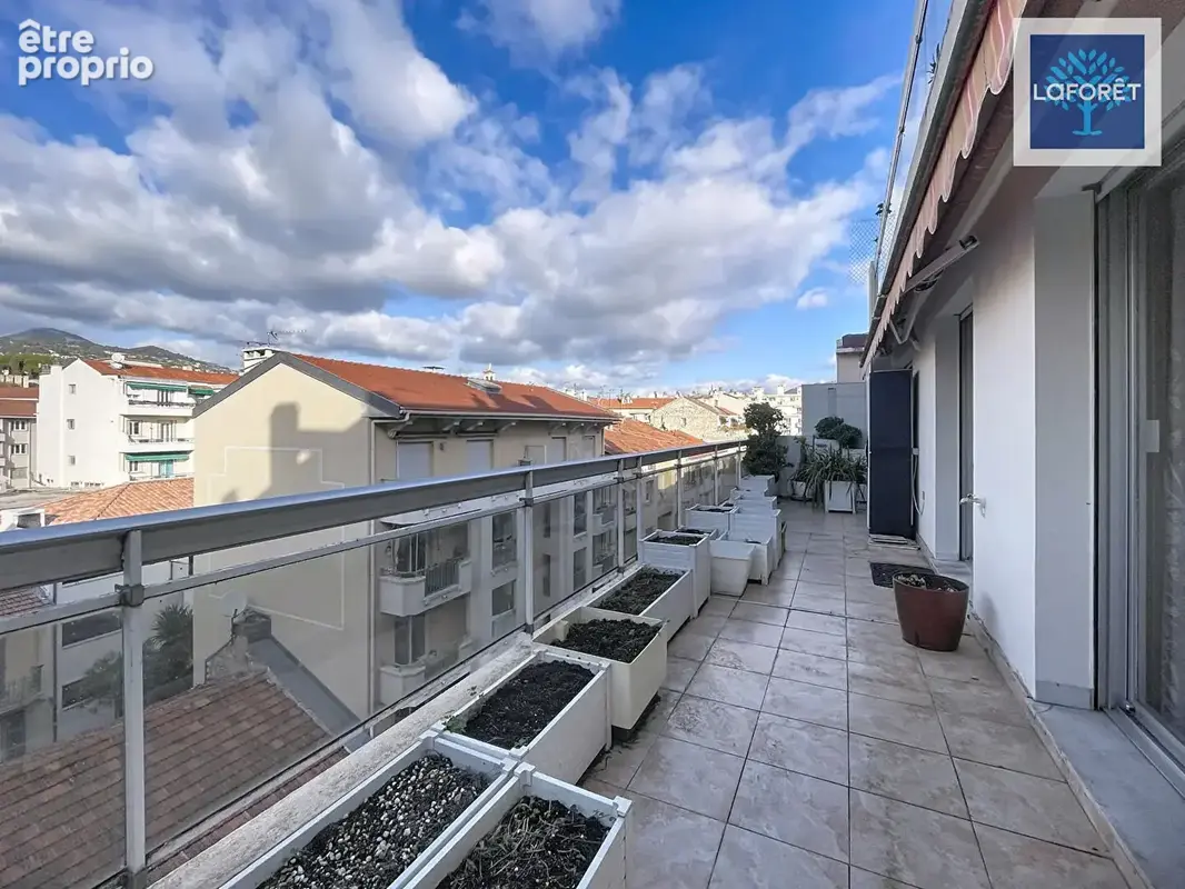 Nice Appartement  Familial 5 pièce(s) 130.40 m2 - photo 12