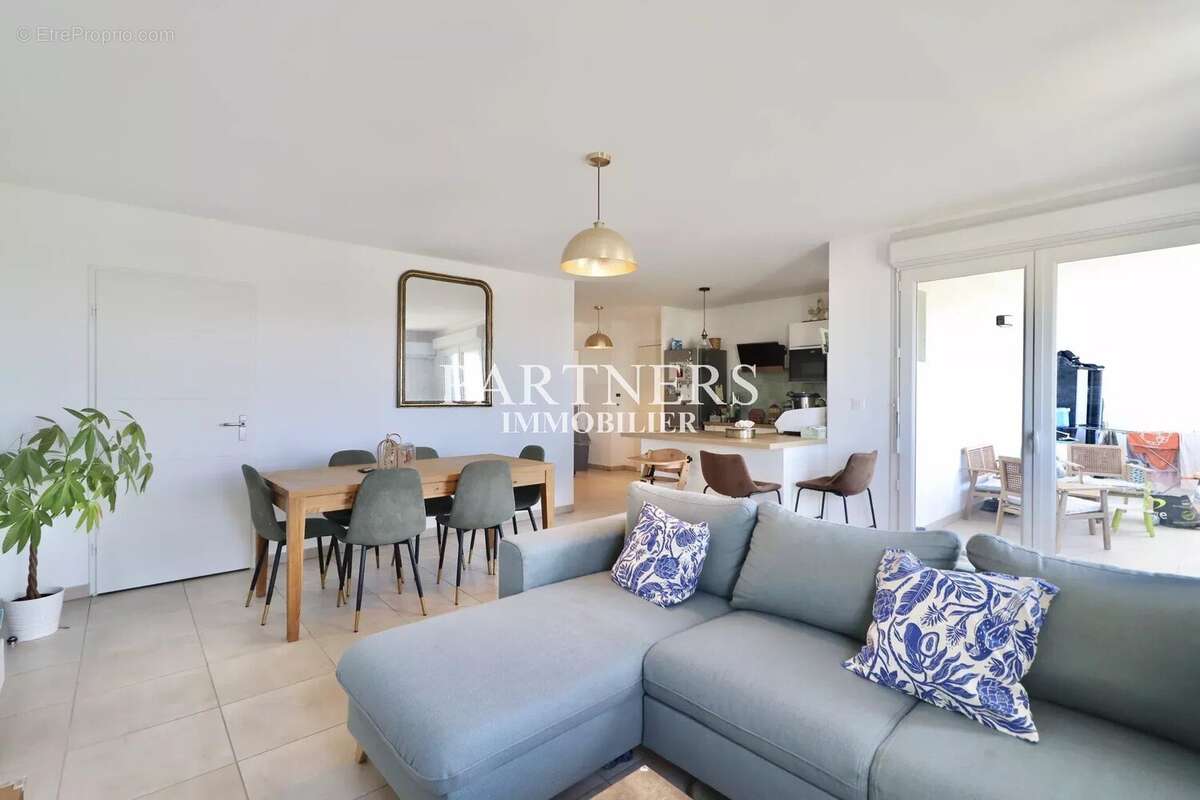 Appartement à MARSEILLE-14E