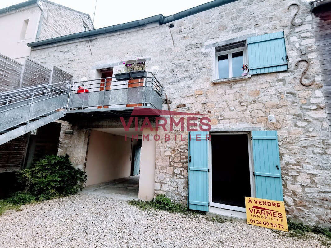 Appartement à SEUGY