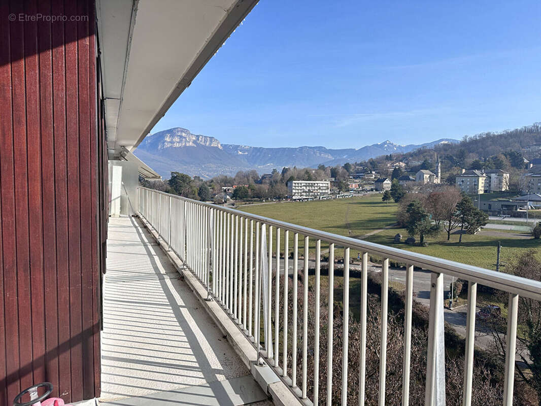 Appartement à JACOB-BELLECOMBETTE