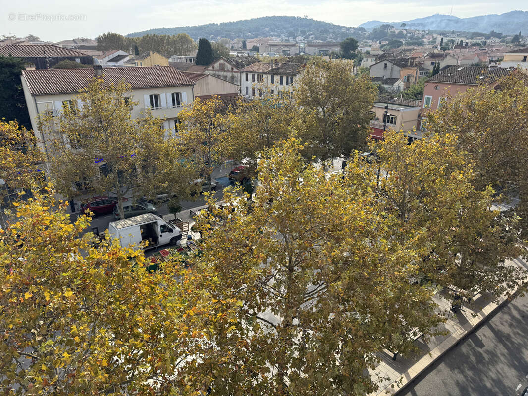 Appartement à SIX-FOURS-LES-PLAGES
