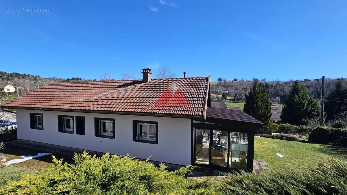 Maison à LONGCHAUMOIS