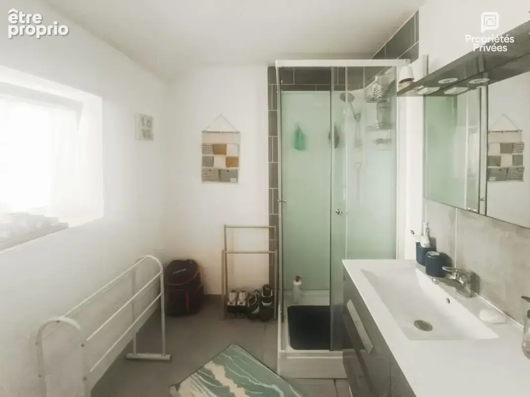 Maison  habitable de suite, deux chambres, grange, terrain, proche Nogent sur Seine - photo 11