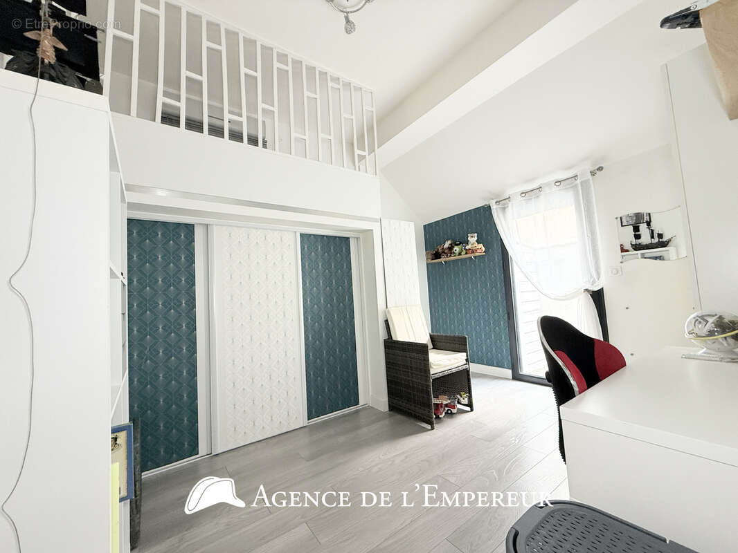 Maison à RUEIL-MALMAISON
