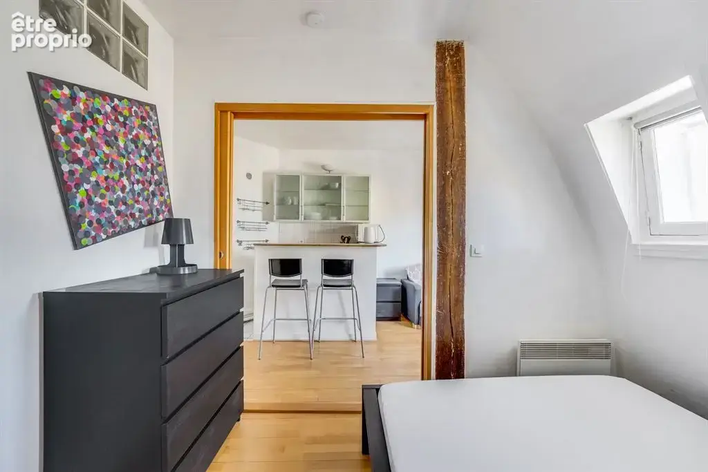 Deux pièces avec vue dégagée au coeur du Marais - photo 10