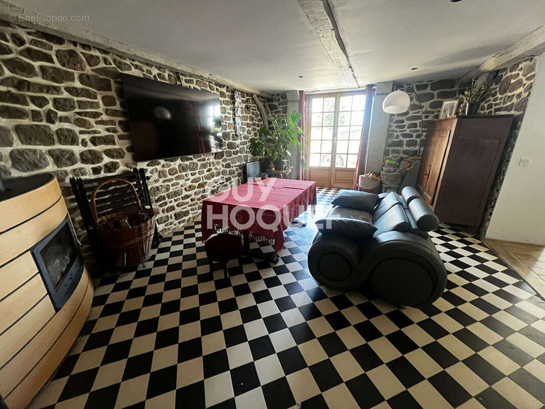 Maison à MONT-DOL