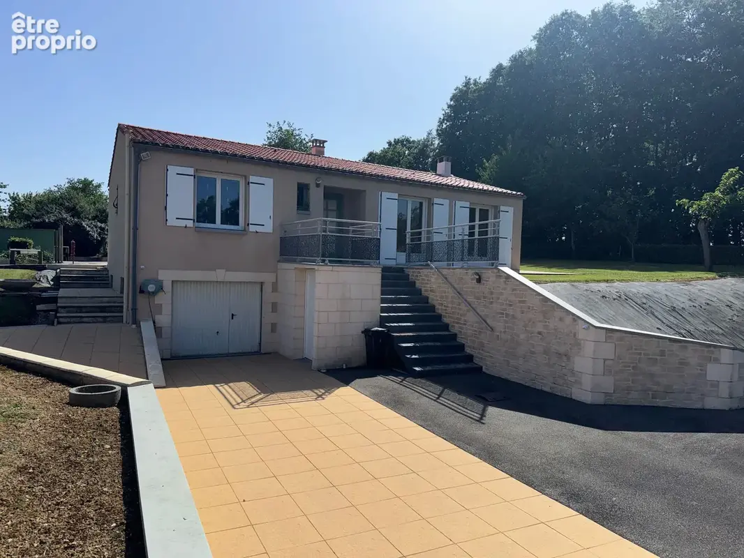 Photo Maison à Thire au prix de 189 000€