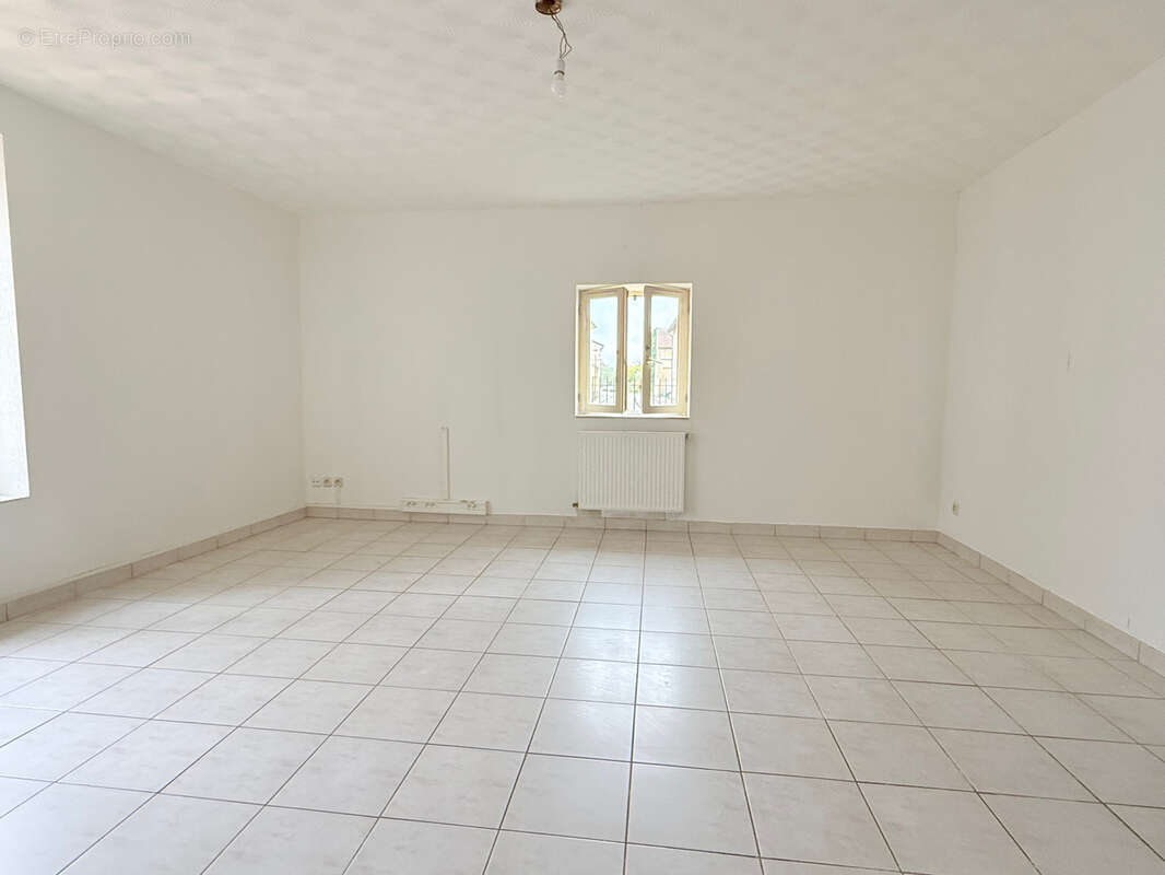 Appartement à MARLY