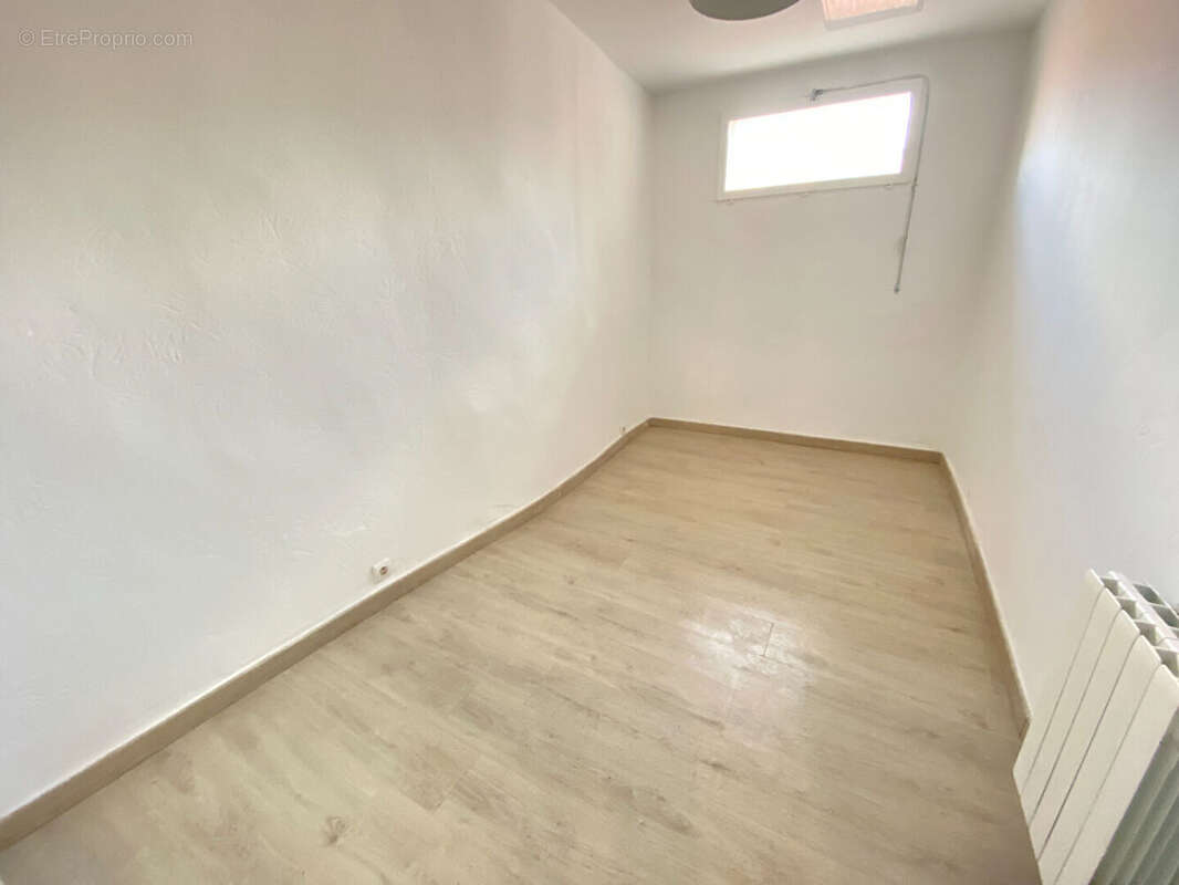 Appartement à OLLIOULES