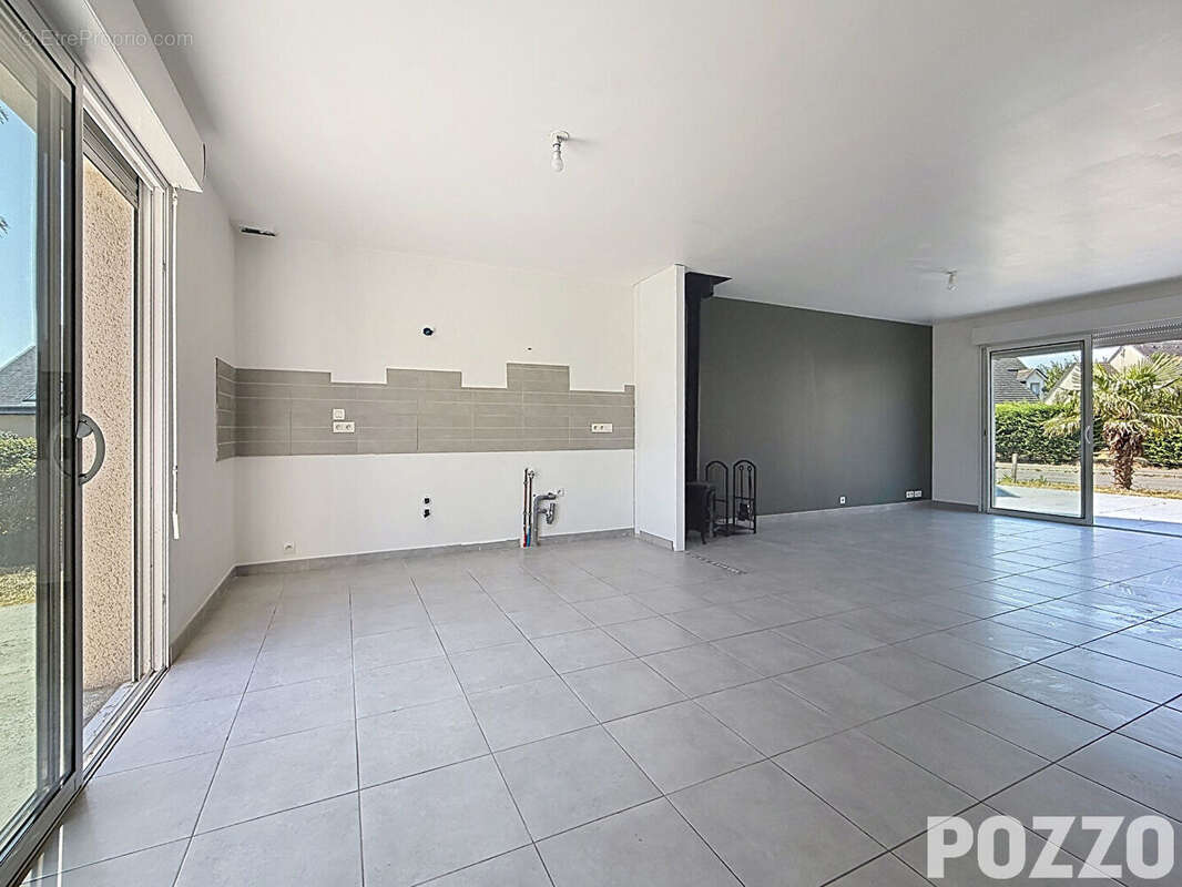 Maison F5 (106 m²) à vendre à GRANVILLE, terrain 277m² - photo 3