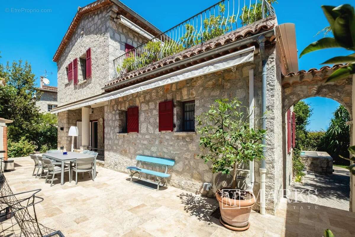 Maison à SAINT-JEAN-CAP-FERRAT