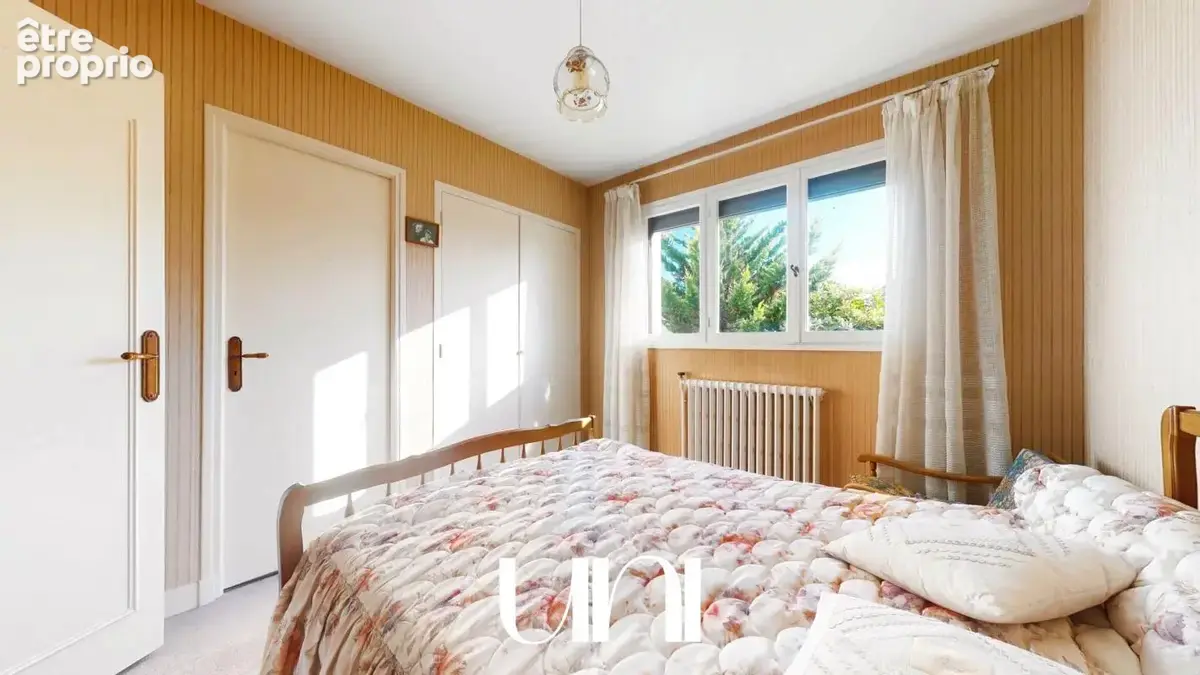Maison 5 pièces de 106 m² + 70  m² à aménager - CAEN - photo 12