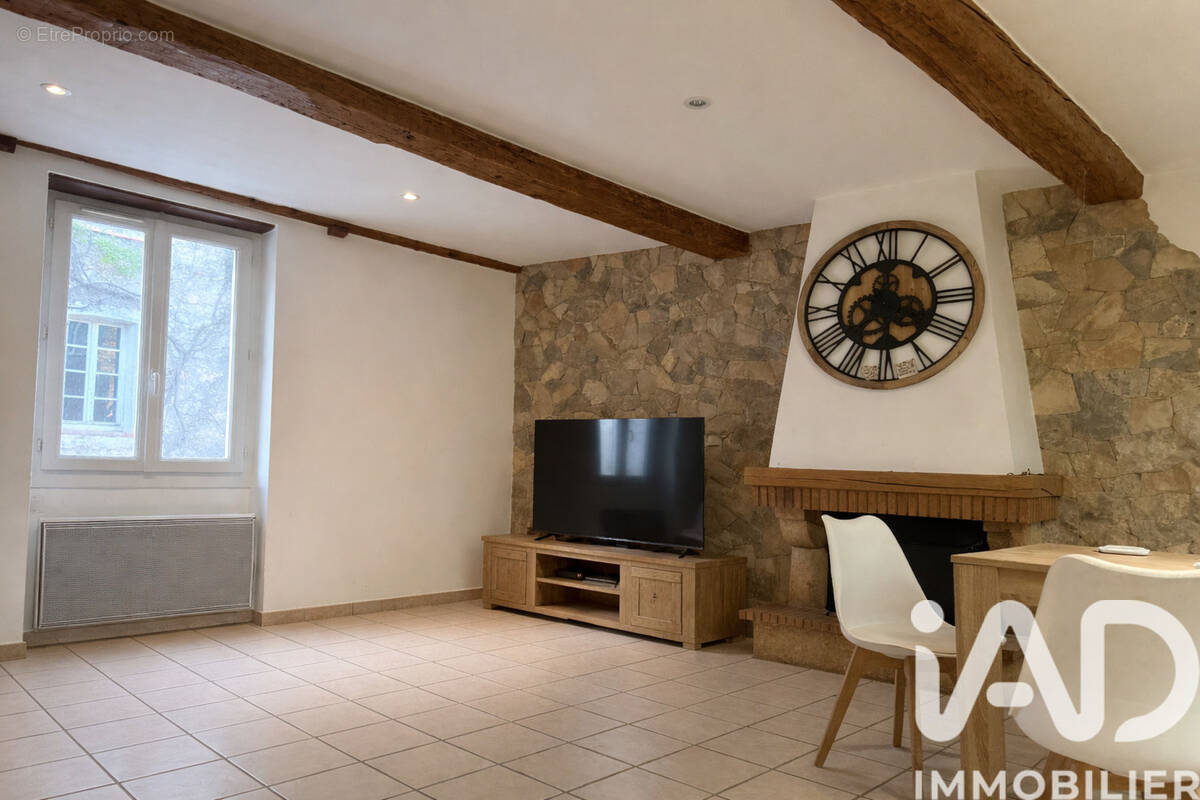 Photo 1 - Maison à CLAVIERS