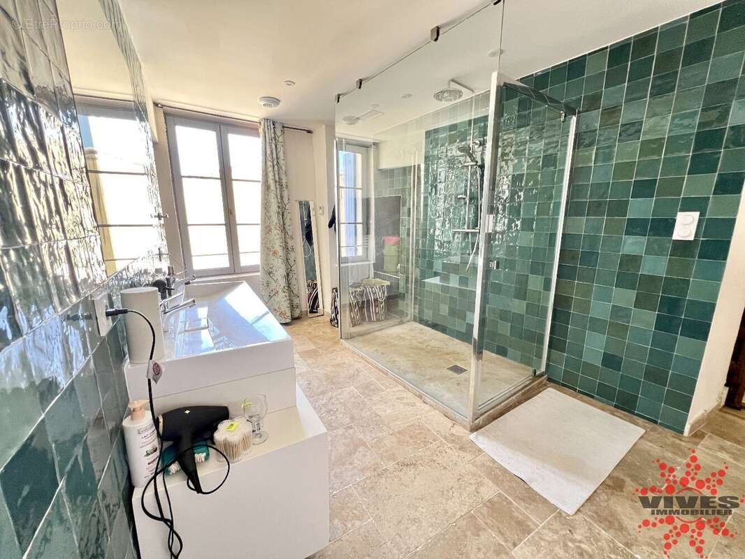 COUP DE COEUR - Maison de Village rénovée avec Vue Exceptionnelle sur l'étang de Vendres - photo 6