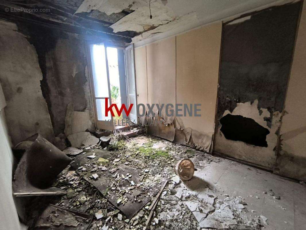 Commerce à LE BOULOU