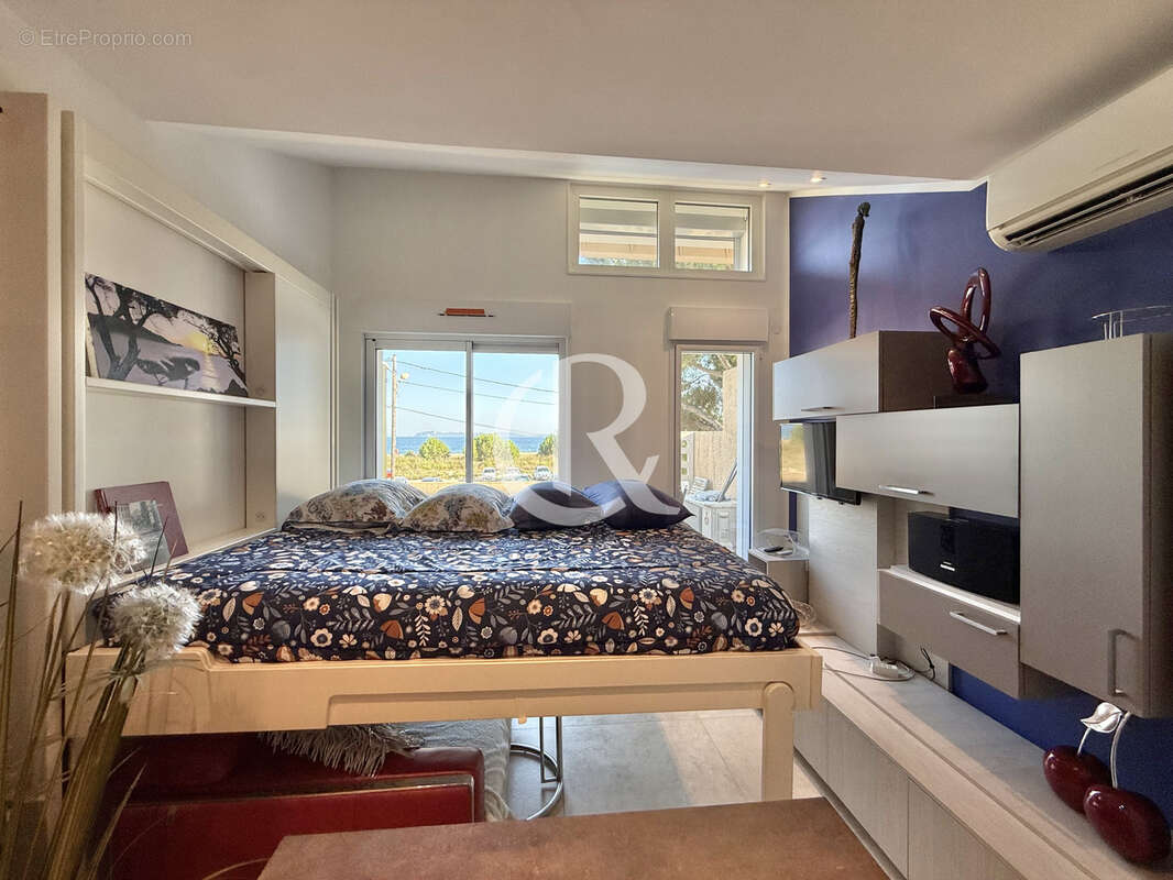 Appartement à HYERES