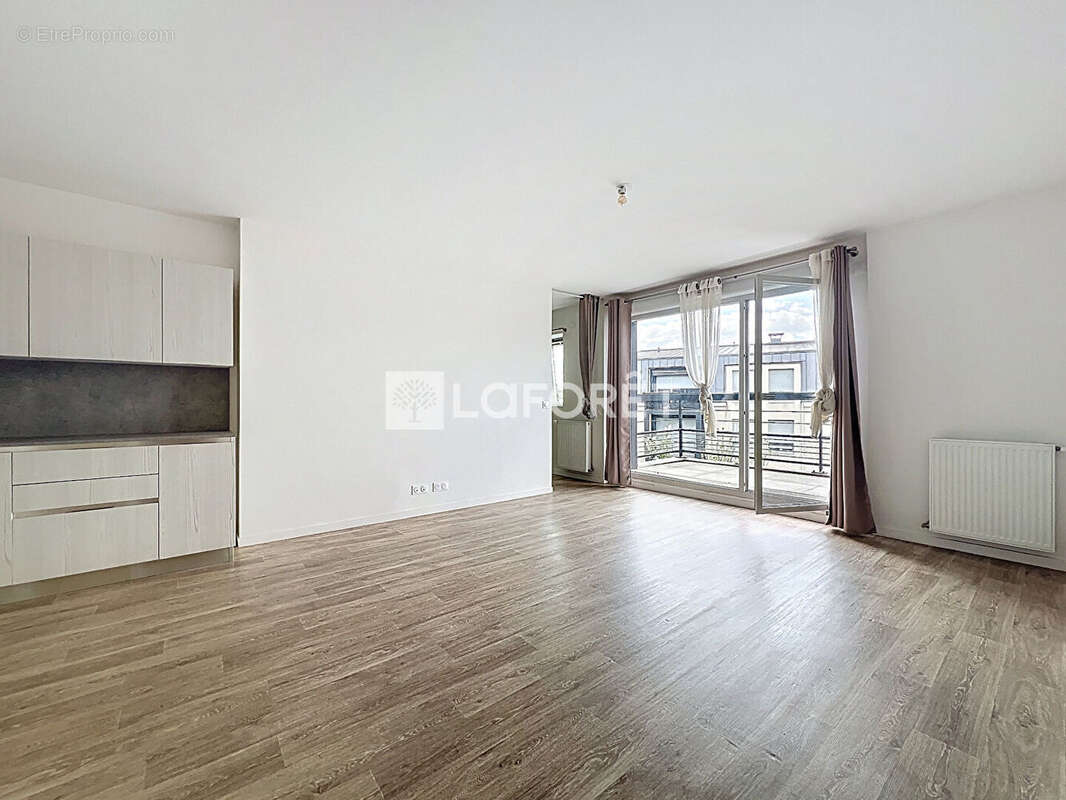 Appartement à CESSON