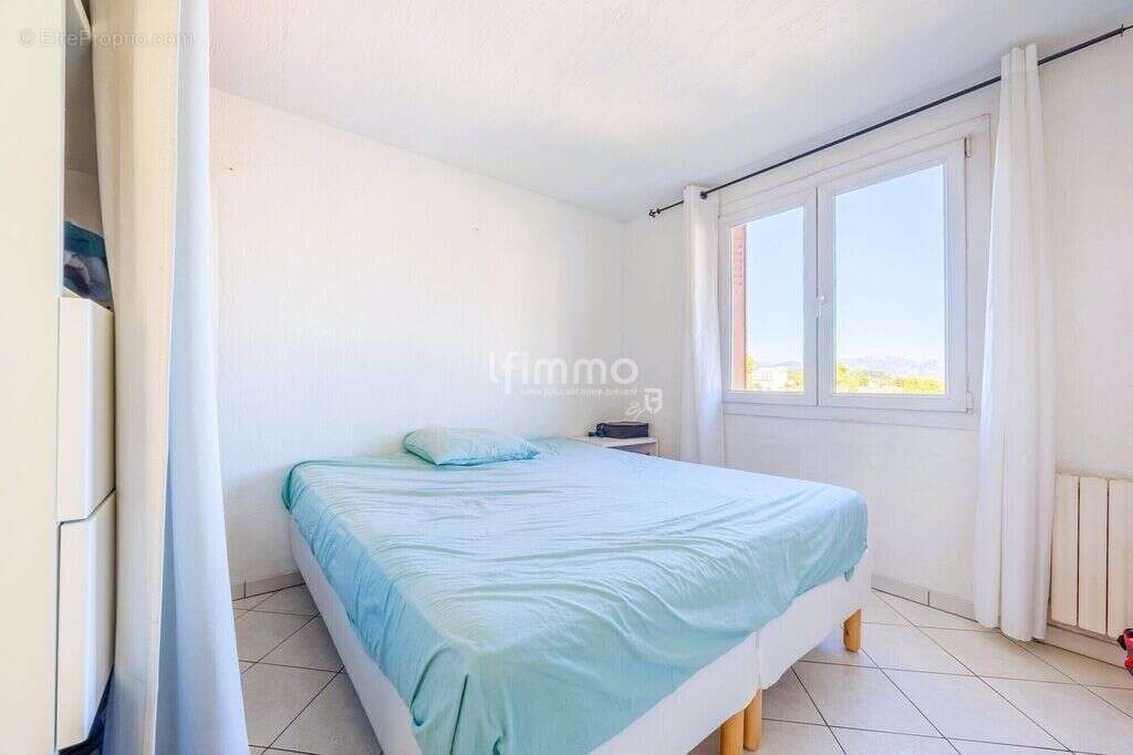Appartement à MARSEILLE-11E