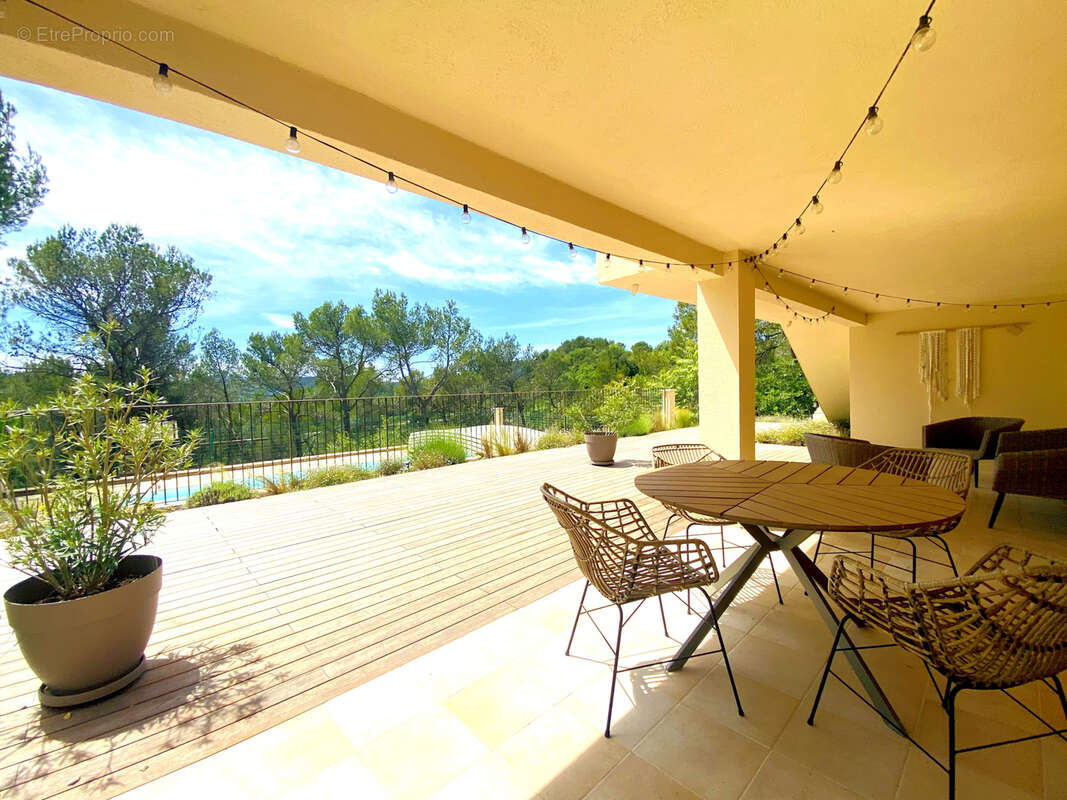 Maison à VAISON-LA-ROMAINE