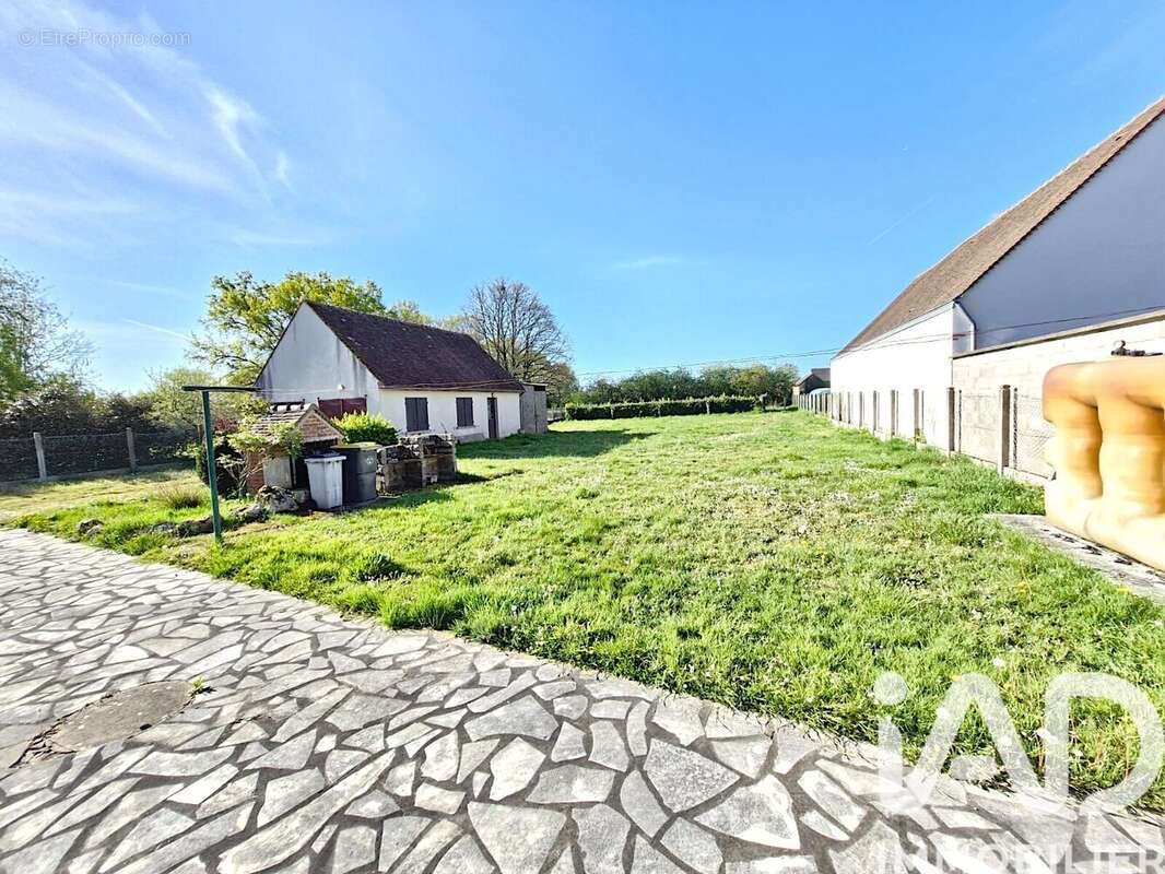 Maison 164 m² à Sully-Sur-Loire  - photo 3