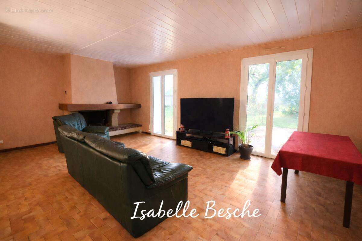 Maison à BARON