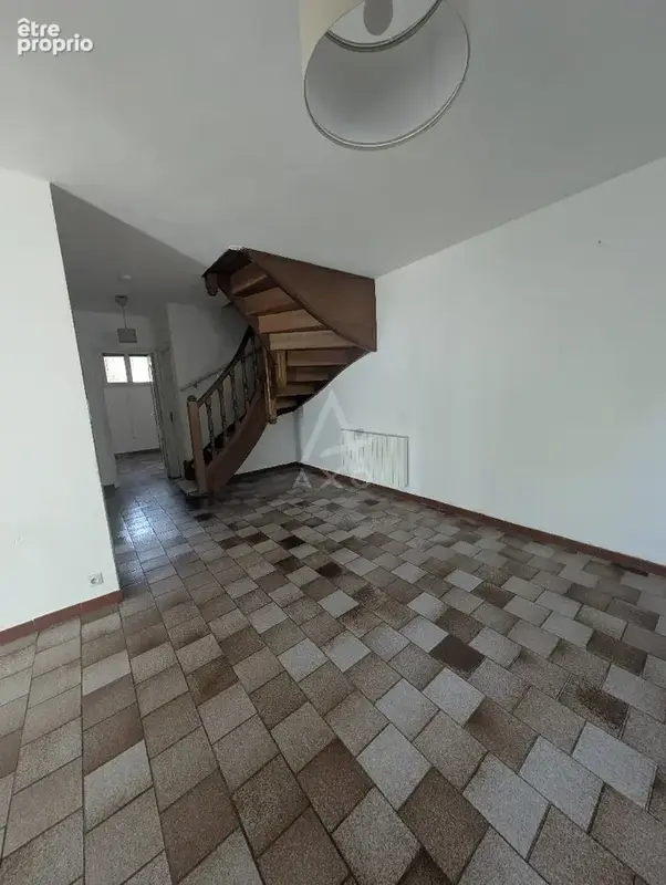 Exclusivite fabrezan proche du centre avec jardin et garages - photo 11
