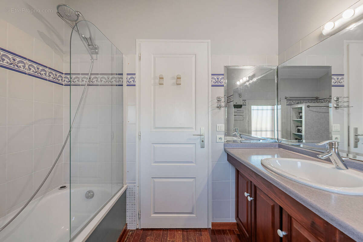 Maison à VILLENEUVE-TOLOSANE