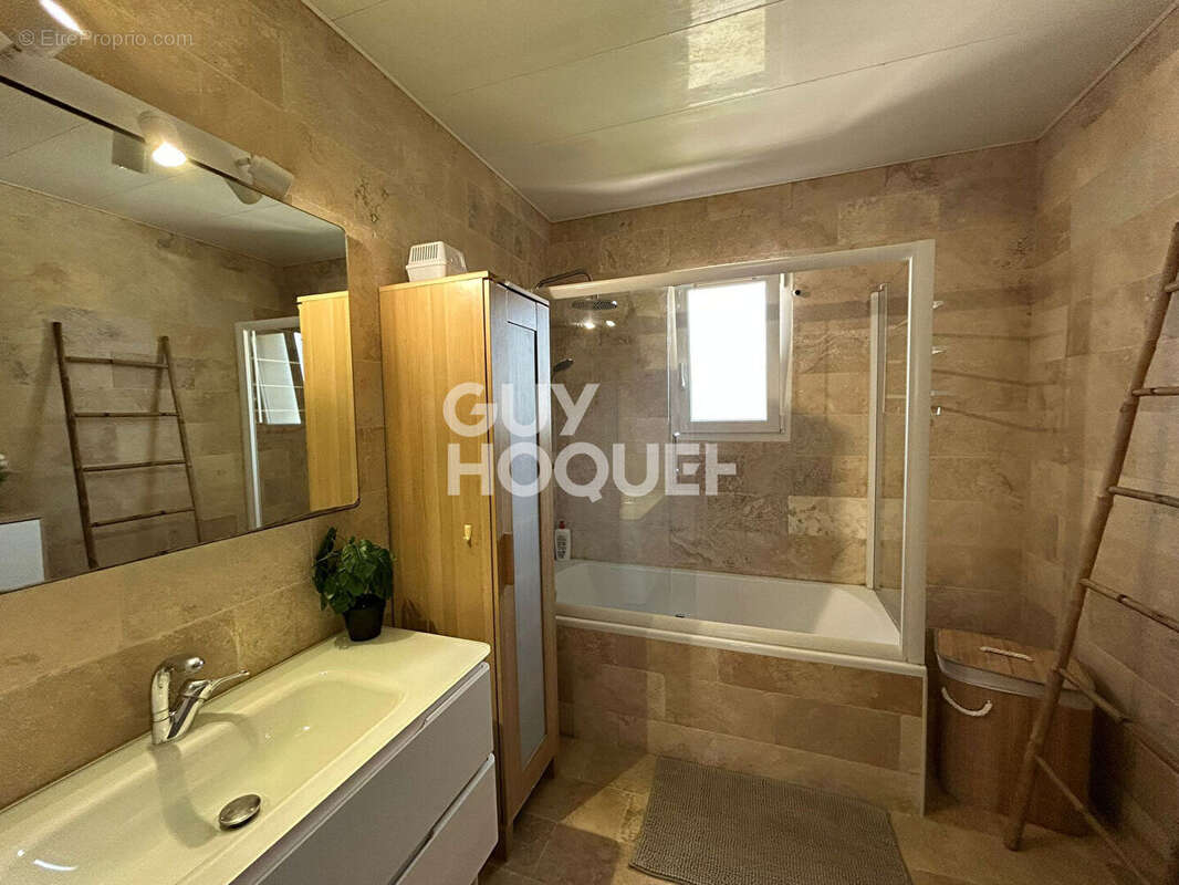 Maison à CUXAC-D'AUDE