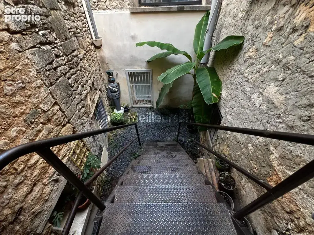 Maison 130 m² à Vendargues 6 chambres, studio indépendant et parking - photo 17
