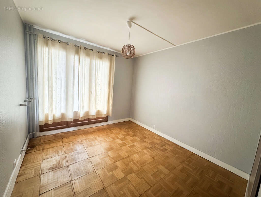 Appartement à CHAMPIGNY-SUR-MARNE
