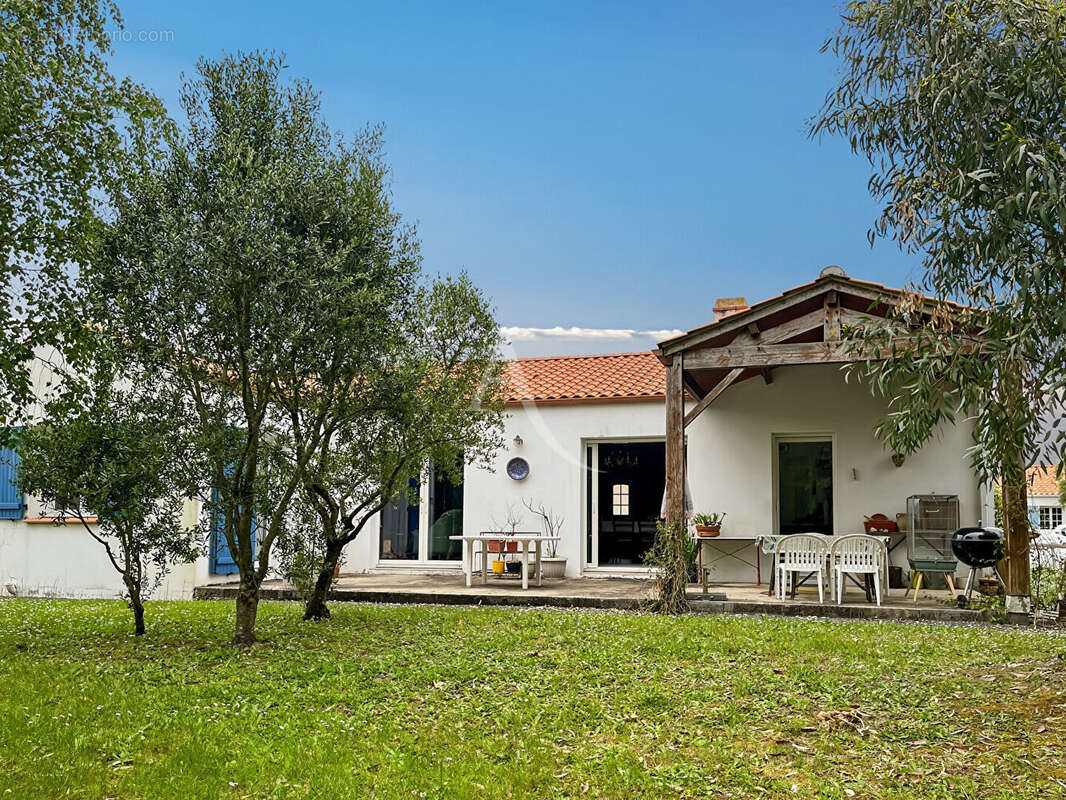 Maison à SALLERTAINE
